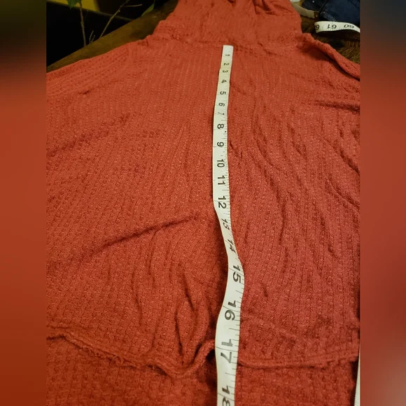 Free People hi low swing sweater stretchy boxy fit - Picture 5 of 13